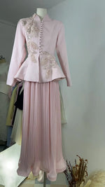 line Long Skirt Waist Cinched