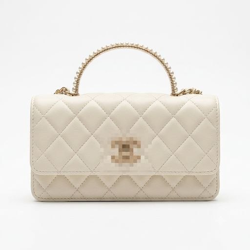 Luxury Textured Flap Bag with Chain