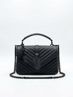 Luxury Quilted Envelope Shoulder Bag with Metal Hardware